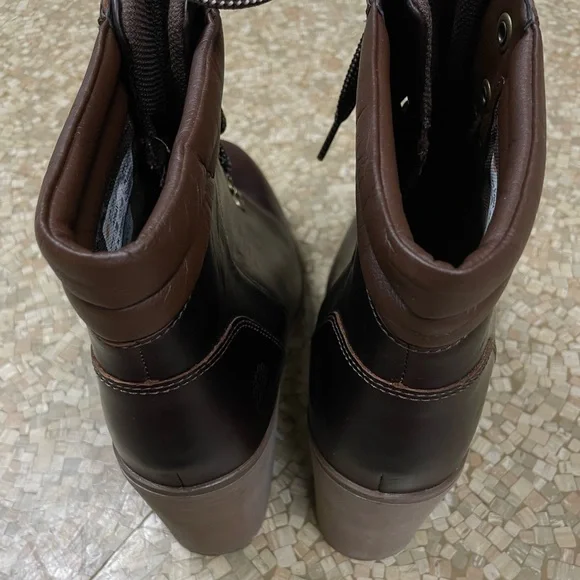 Timberland Women's Brown Boots - Picture 4 of 6